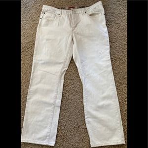 Men’s white jeans